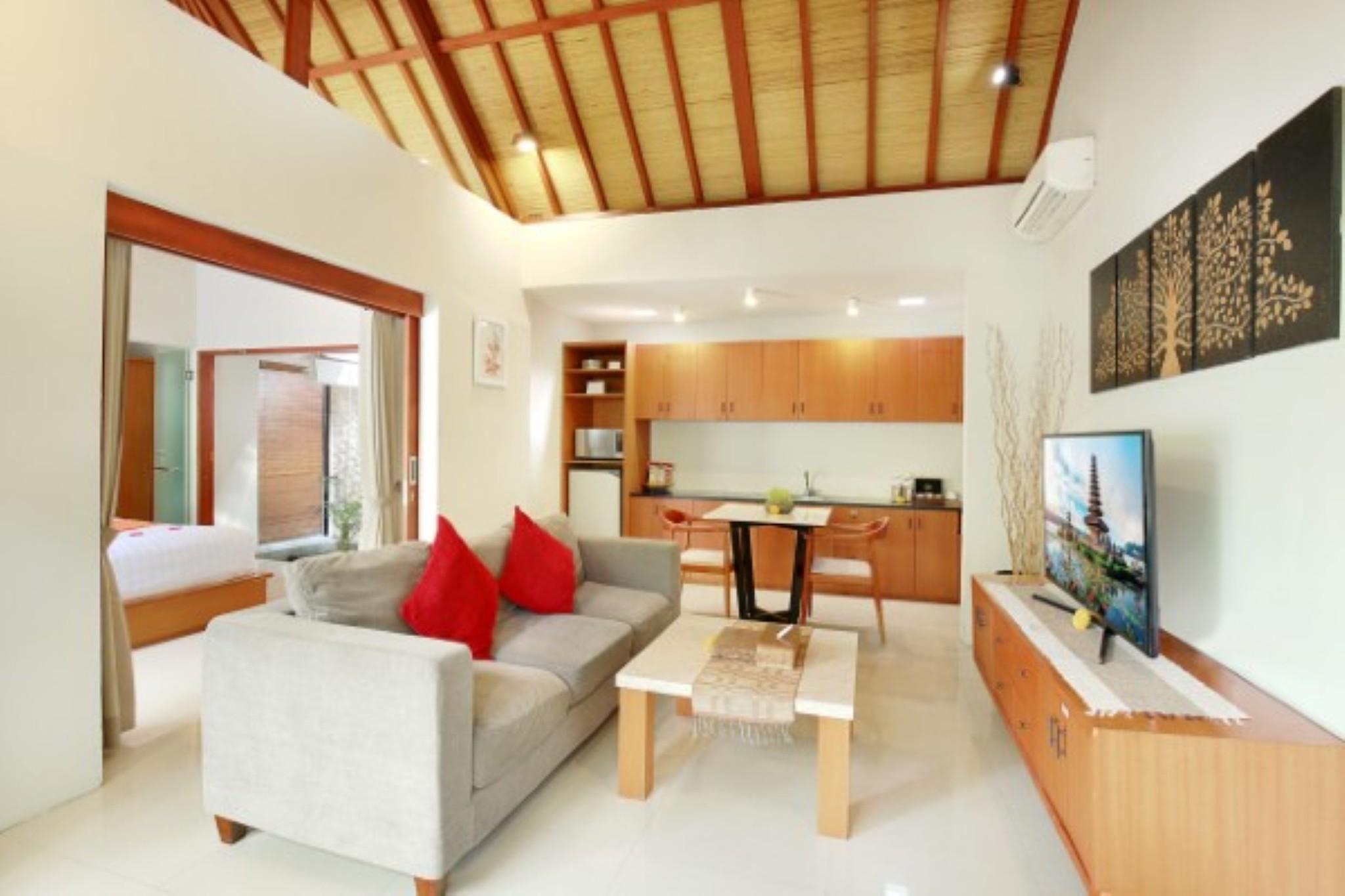 Seminyak Sanctuary Villa By Ini Vie Hospitality Легиан Экстерьер фото