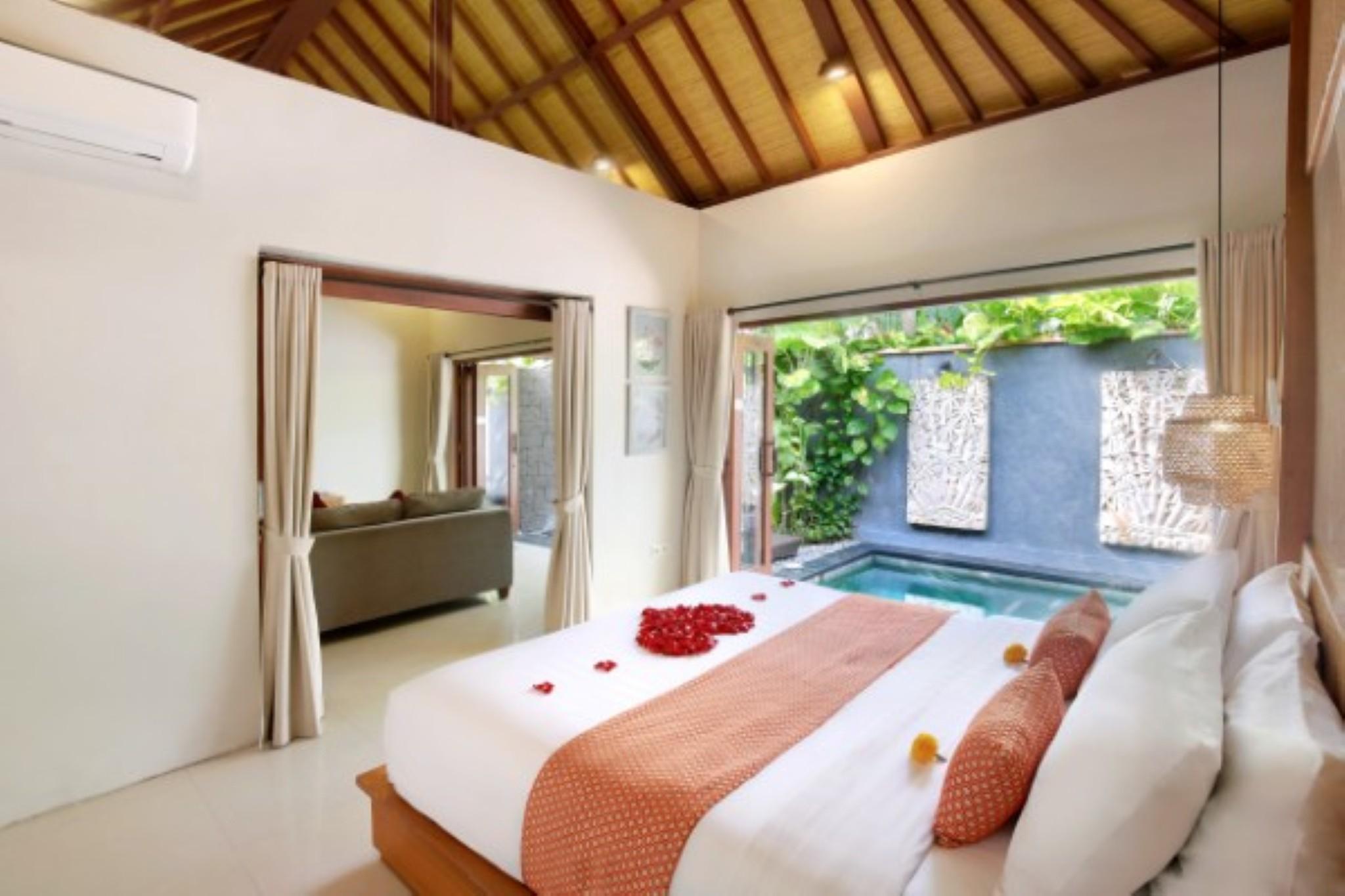 Seminyak Sanctuary Villa By Ini Vie Hospitality Легиан Экстерьер фото