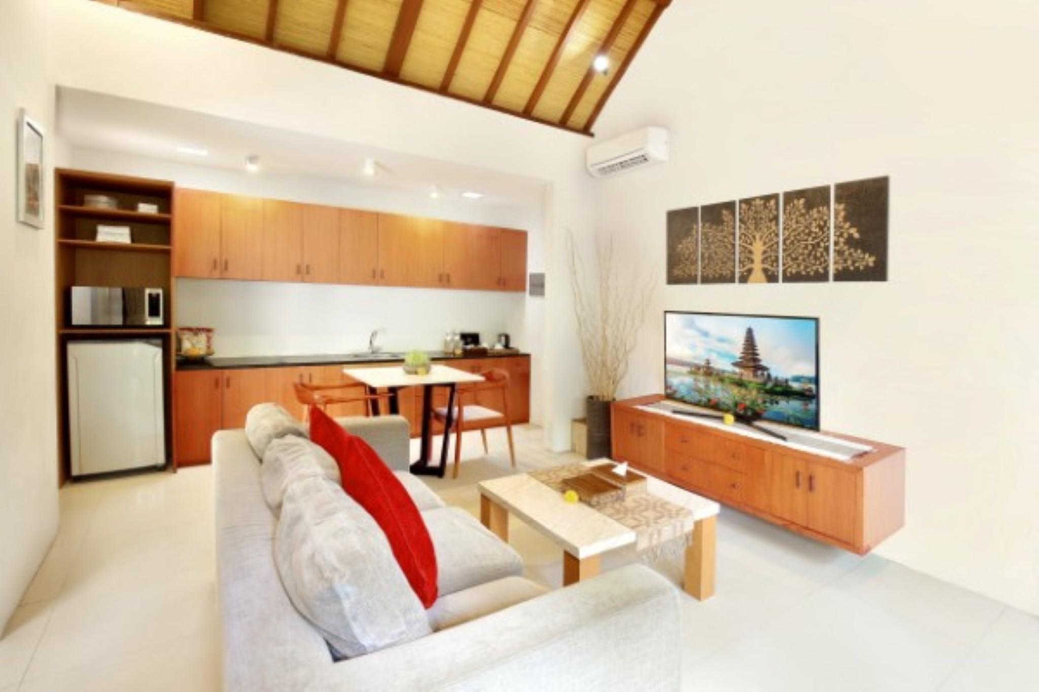 Seminyak Sanctuary Villa By Ini Vie Hospitality Легиан Экстерьер фото