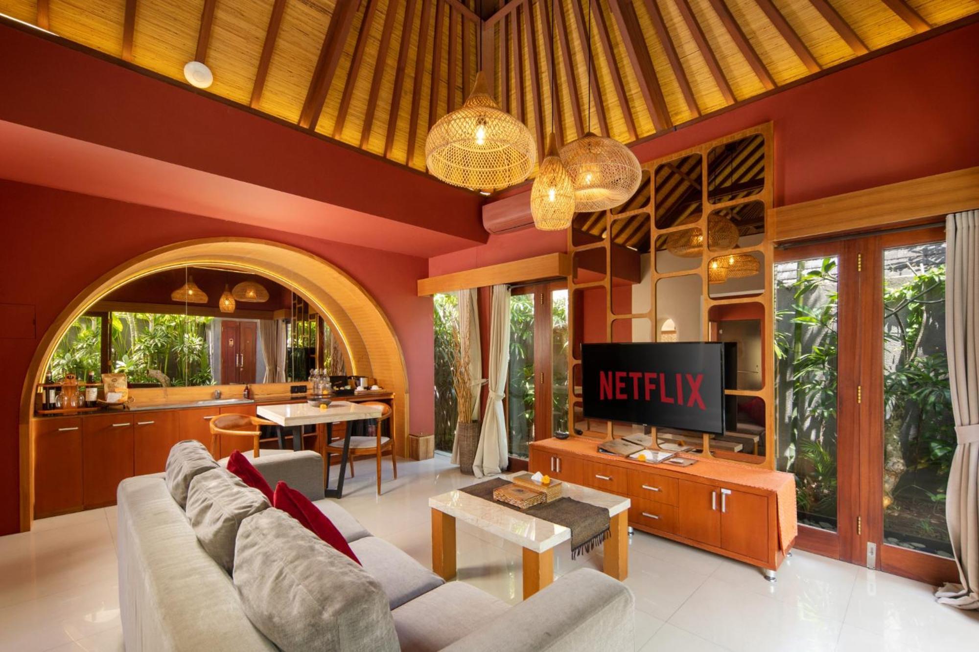 Seminyak Sanctuary Villa By Ini Vie Hospitality Легиан Экстерьер фото