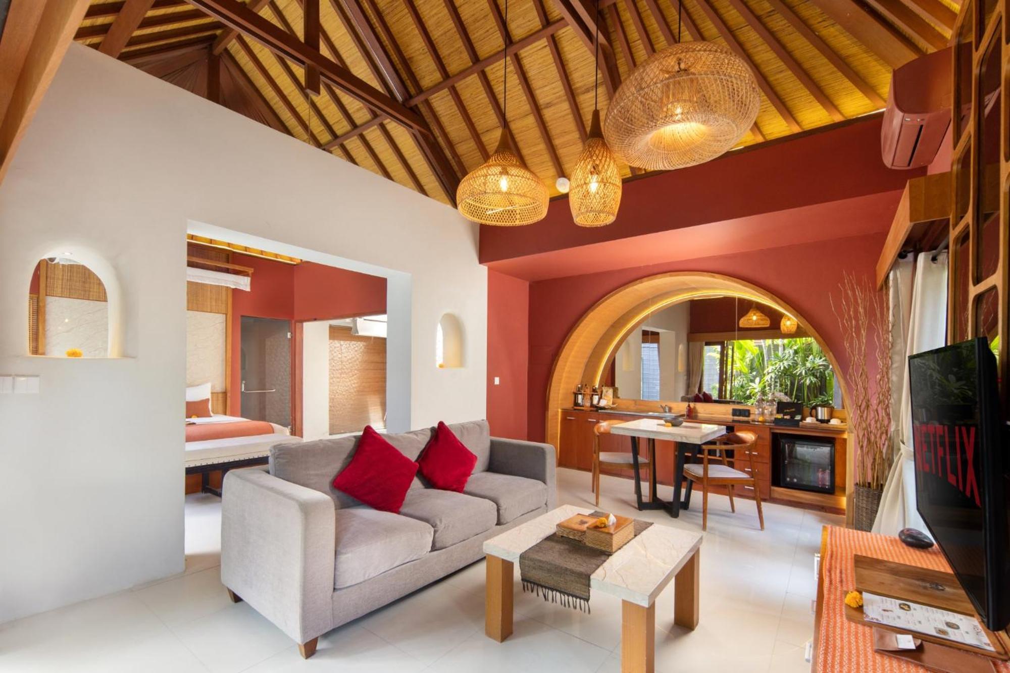 Seminyak Sanctuary Villa By Ini Vie Hospitality Легиан Экстерьер фото