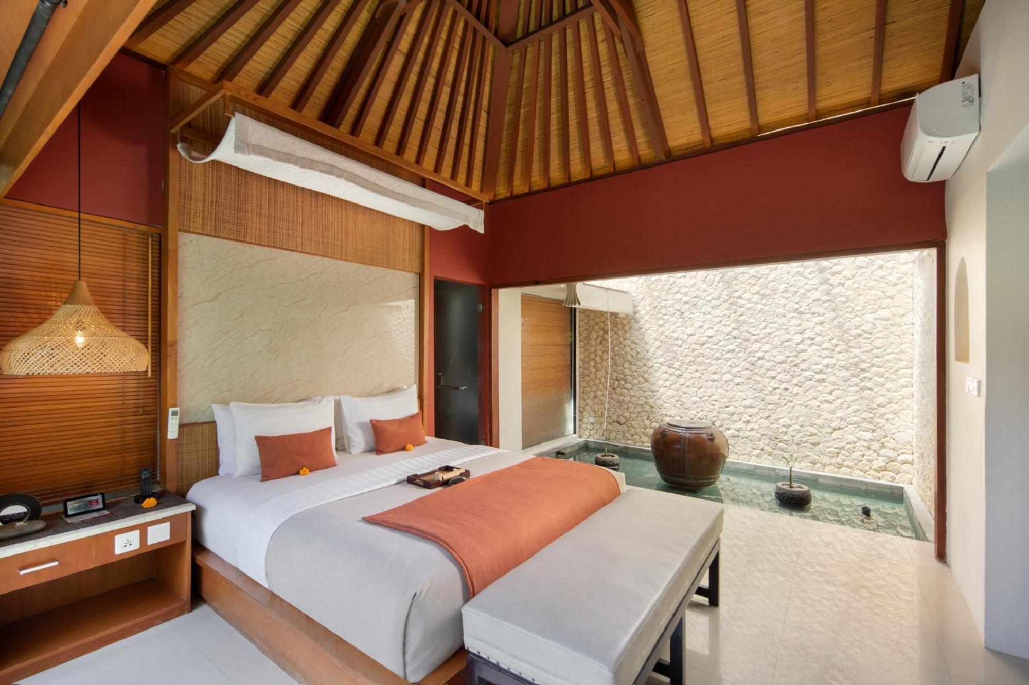 Seminyak Sanctuary Villa By Ini Vie Hospitality Легиан Экстерьер фото