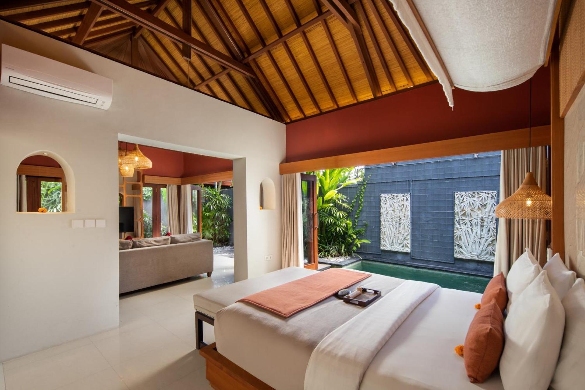 Seminyak Sanctuary Villa By Ini Vie Hospitality Легиан Экстерьер фото